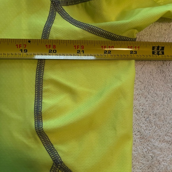 Men’s Nike Pro Combat Dri-Fit Fitted Shirt, Size XL, Yellow & Gray, Pre-Owned - Picture 9 of 11